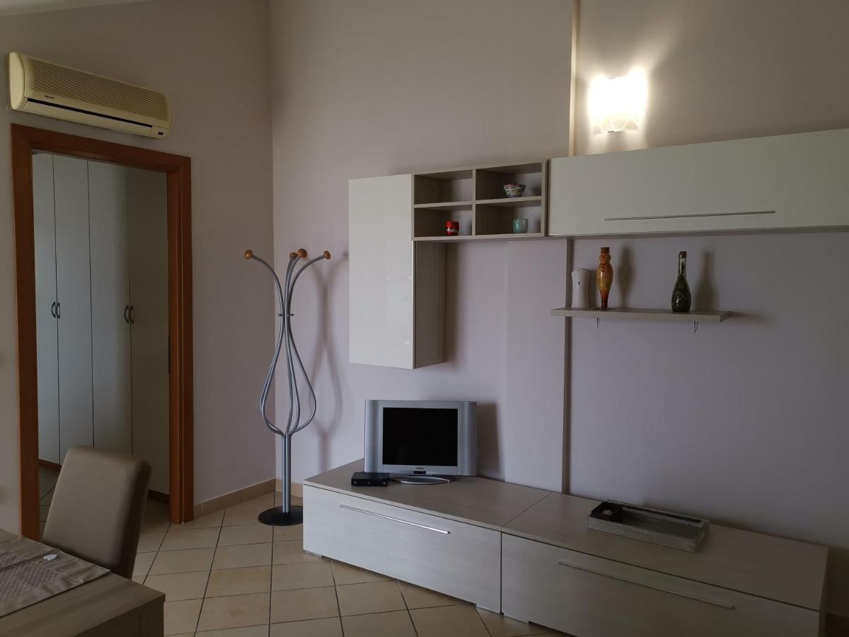 B&B Louise Санта-Мария-Капуа-Ветере Экстерьер фото