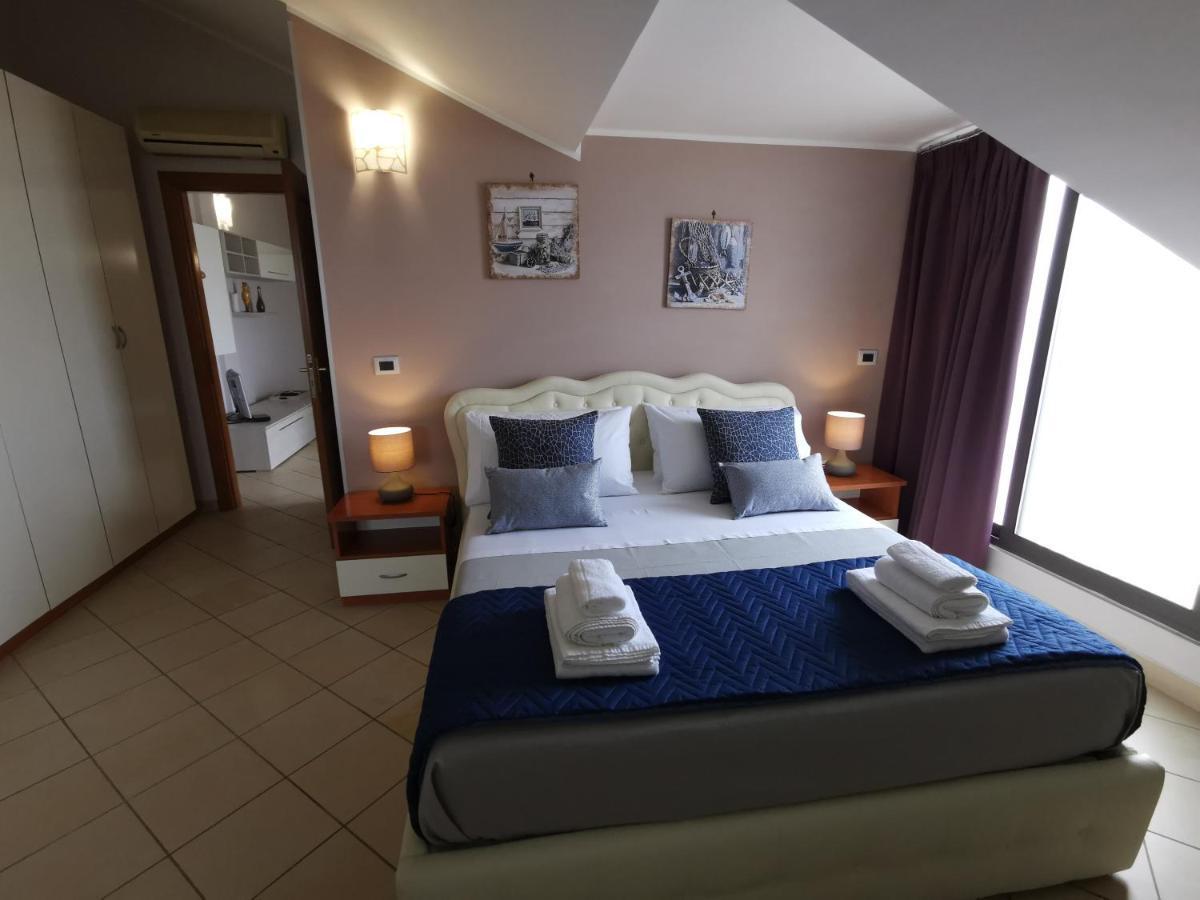 B&B Louise Санта-Мария-Капуа-Ветере Экстерьер фото