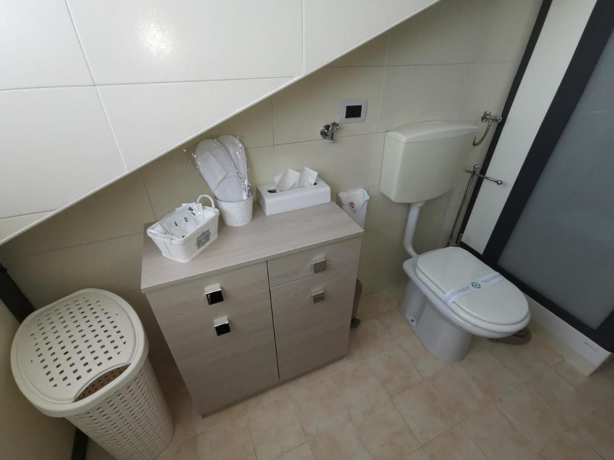 B&B Louise Санта-Мария-Капуа-Ветере Экстерьер фото