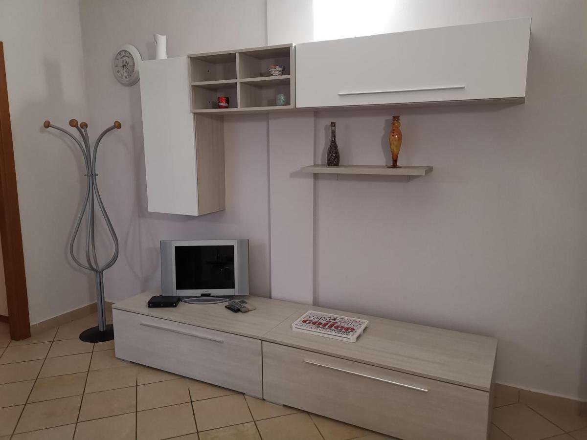 B&B Louise Санта-Мария-Капуа-Ветере Экстерьер фото