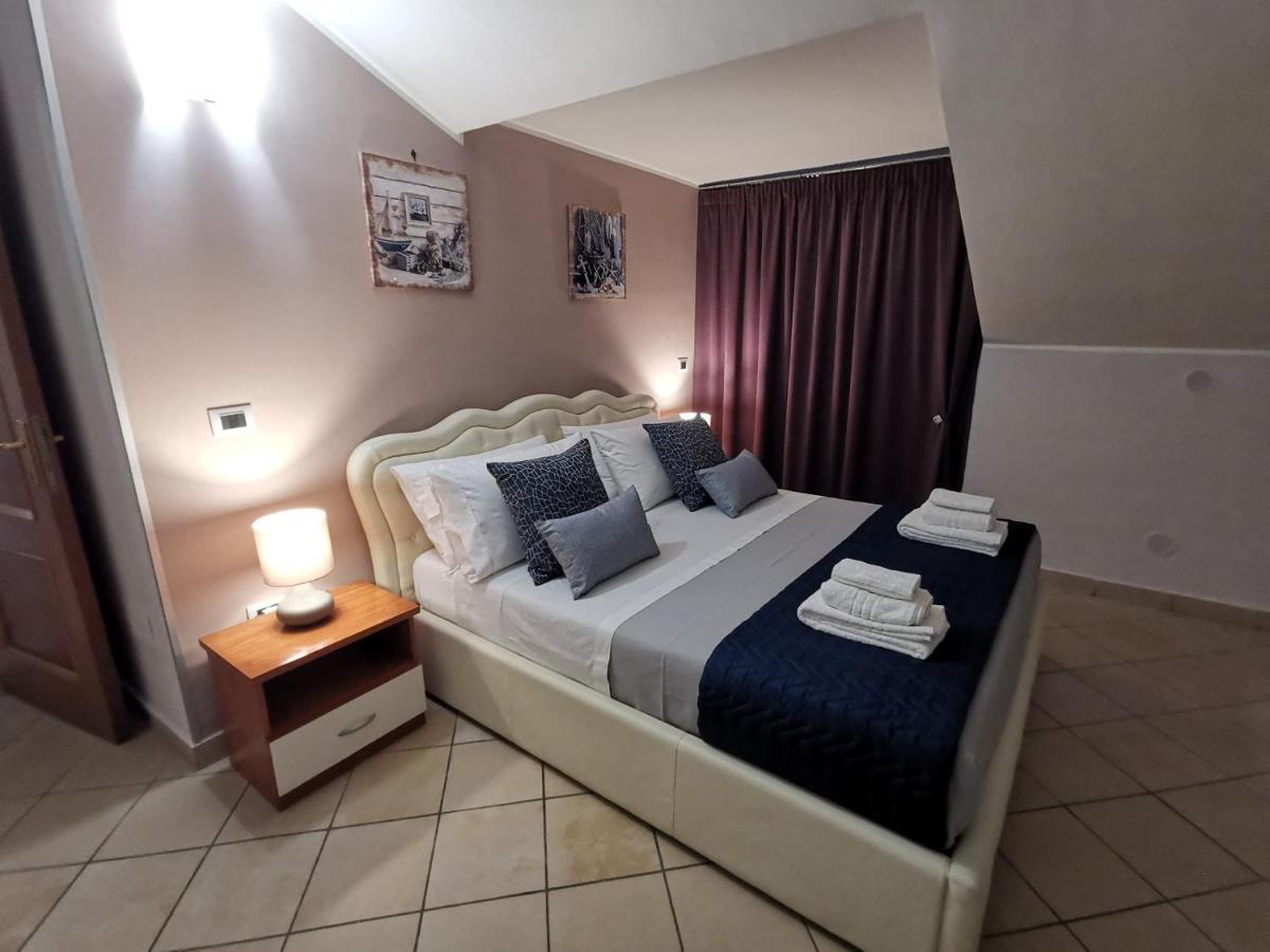 B&B Louise Санта-Мария-Капуа-Ветере Экстерьер фото