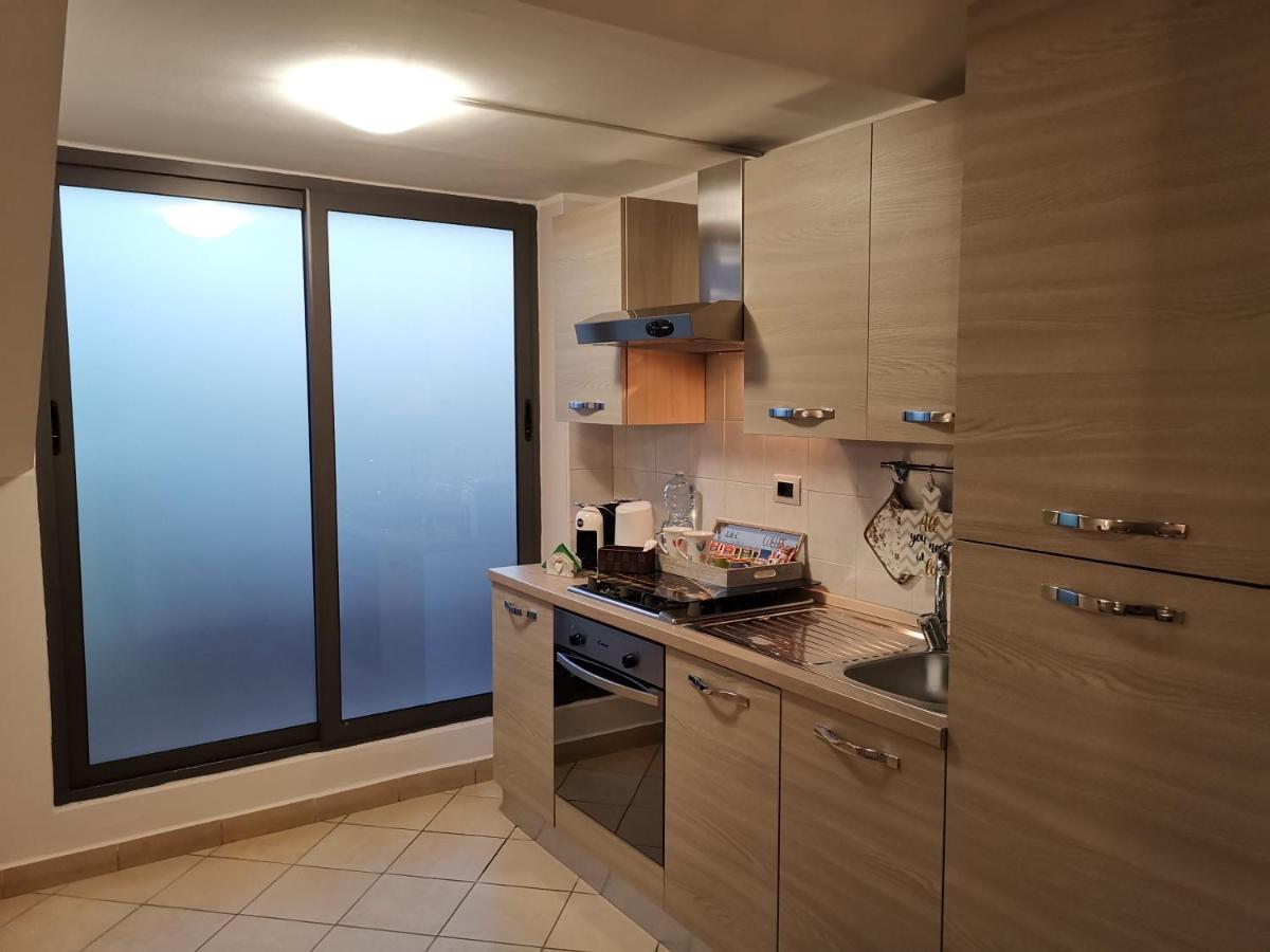 B&B Louise Санта-Мария-Капуа-Ветере Экстерьер фото