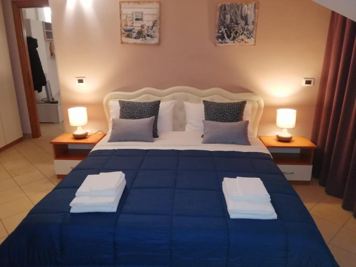 B&B Louise Санта-Мария-Капуа-Ветере Экстерьер фото