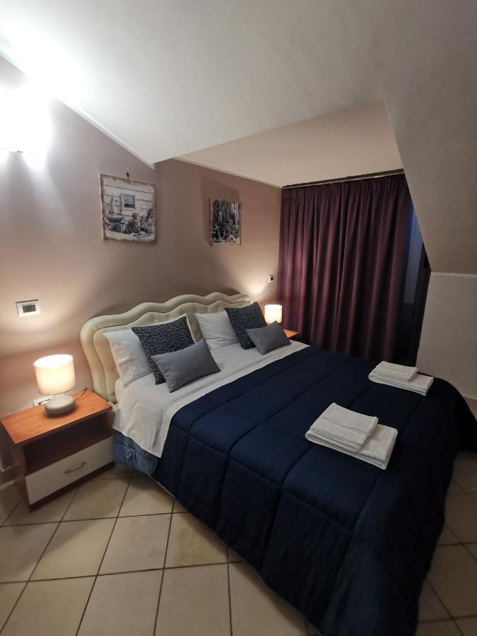 B&B Louise Санта-Мария-Капуа-Ветере Экстерьер фото